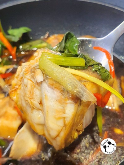 ปลากะพงนึ่งซีอิ๊ว