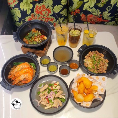 อาหาร หรือ เครื่องดื่ม