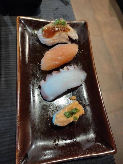 ซูชิแซลมอน