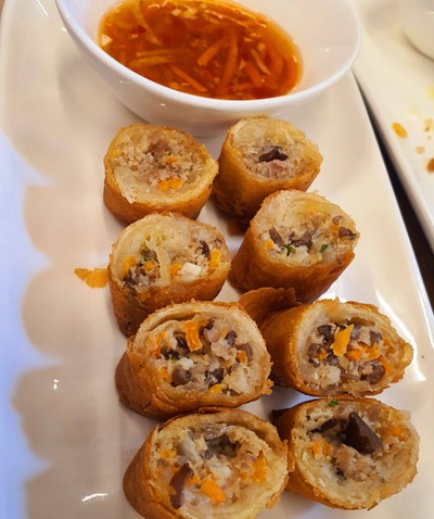 อาหาร หรือ เครื่องดื่ม