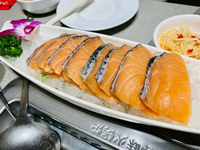 ปลาแซลมอน(ชิ้น)