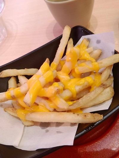 อาหาร หรือ เครื่องดื่ม