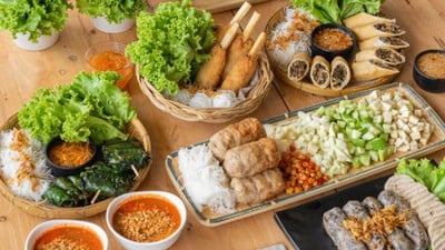 อิ่มเอิบแหนมเนือง อิ่มเอิบท่าข้ามพระราม2