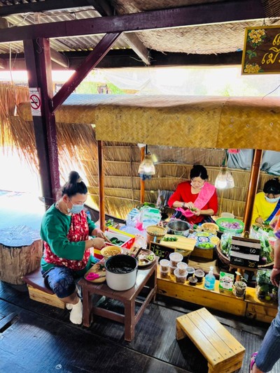 8 ชั่วโมงใน อยุธยา