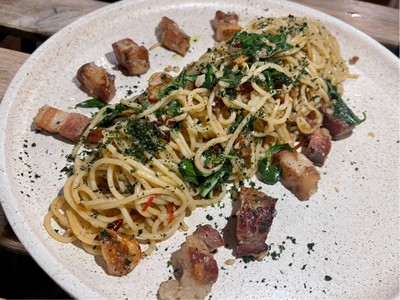 สปาเกตตี้เบคอนย่าง