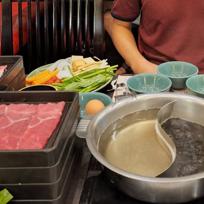 อาหาร หรือ เครื่องดื่ม