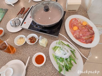 อาหาร หรือ เครื่องดื่ม