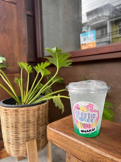 เมนูของร้าน Makai Cafe and Space