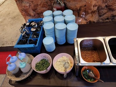 อาหาร หรือ เครื่องดื่ม