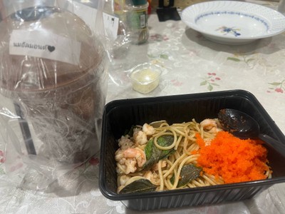 สปาเก็ตตี้กุ้งไข่กุ้ง