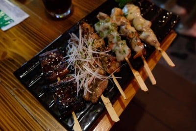 อาหาร หรือ เครื่องดื่ม