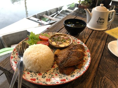 ข้าวปลาแกะ