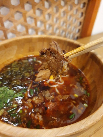 เส้นหมี่เนื้อวัว