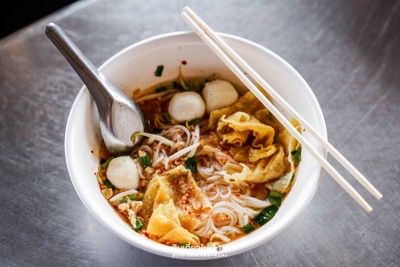 เล็กต้มยำ