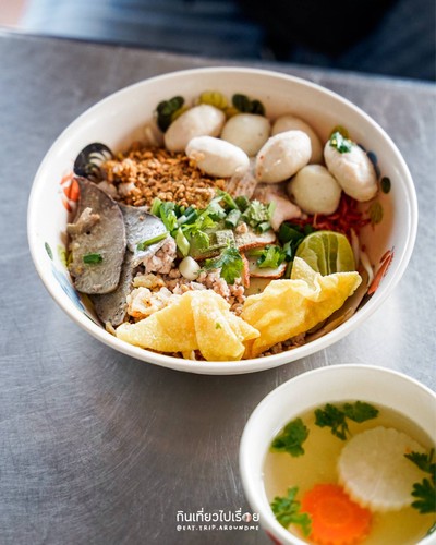 เล็กแห้งต้มยำ