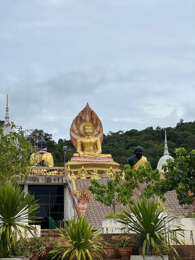 วัดเขาดิน