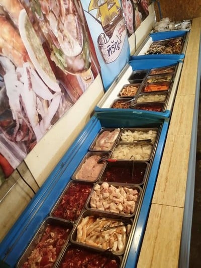 อาหาร หรือ เครื่องดื่ม