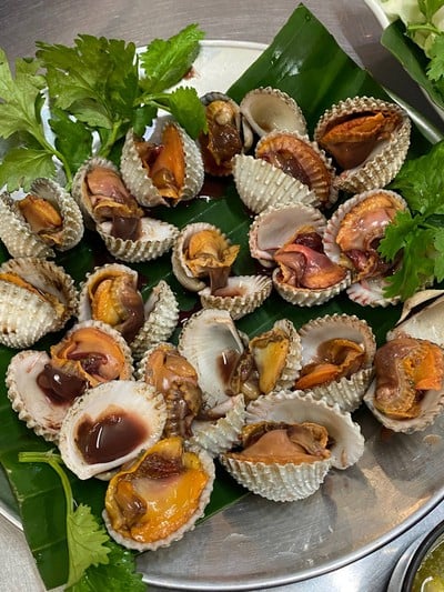 ส้มตำเจ๊อ้อย จุฬา 20