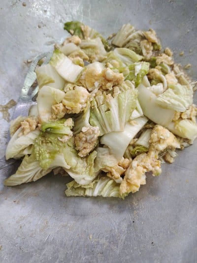 วิธีทำ ผักกาดขาวผัดไข่ วิธีทำ ผักกาดขาวผัดไข่
