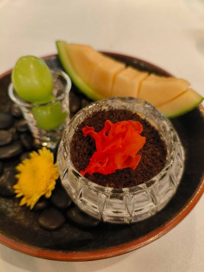 อาหาร หรือ เครื่องดื่ม