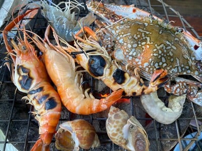 ป.ปลา ซีฟู้ด บุฟเฟ่ ทะเลเผา