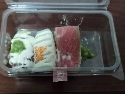 อาหาร หรือ เครื่องดื่ม