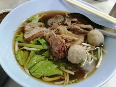 เกาเหลารวมพิเศษ