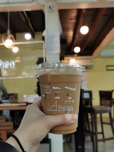 อาหาร หรือ เครื่องดื่ม