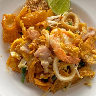 อาหาร หรือ เครื่องดื่ม