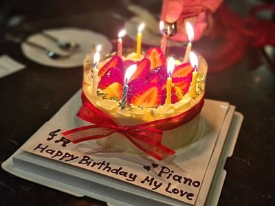 Strawberry Shot Cake 1p.