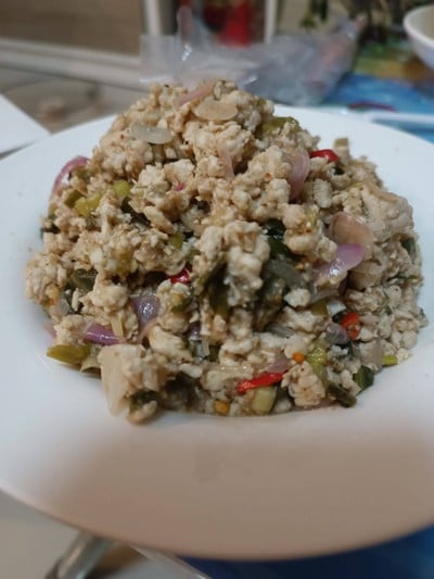 ลา บอก ไก่ 🤣🤣🤣 ลา บอก ไก่ 🤣🤣🤣