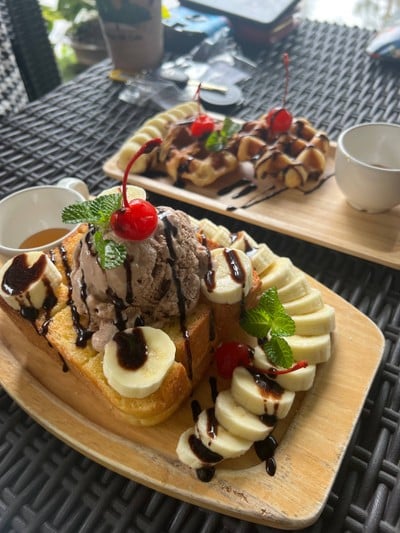 เมนูของร้าน Bridge Hill Cafe