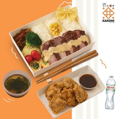 แก้มหมูย่างถ่านซอสครีมมิโซะ +  ไก่ทอดคาราเกะ (5ชิ้น) + ซุปวากาเมะ + น้ำแร่ ลด 30