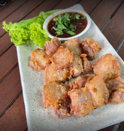 อาหาร หรือ เครื่องดื่ม