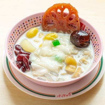เช็งซิมอี๊ อุดมสุข