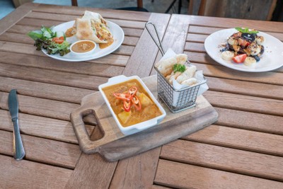 Veganerie พร้อมพงษ์ (หลังสวนเบญจสิริ)