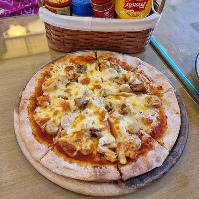 อาหาร หรือ เครื่องดื่ม