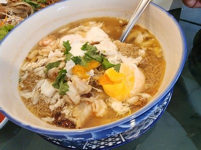 เมนูของร้าน หมี่กรอบจีนหลี