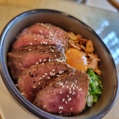 ข้าวหน้าเนื้อ