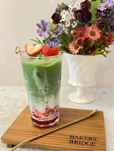 Bakers Bridge หจก.เบเคอร์สบริดจ์ (สำนักงานใหญ่)