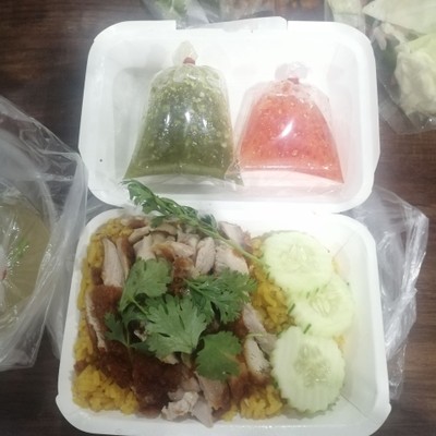 อาหาร หรือ เครื่องดื่ม