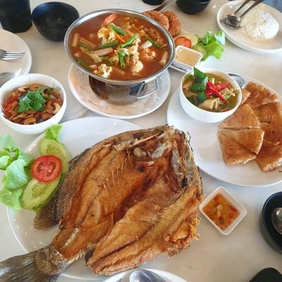 เมนูของร้าน ครัวซ่อนกลิ่น ศาลายา (ใกล้แม็คโคร)