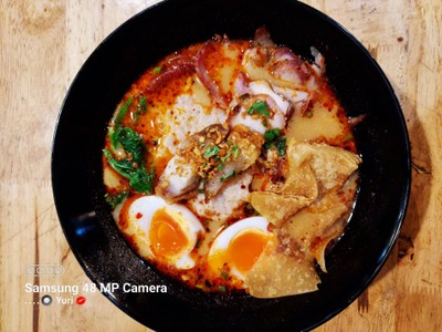 บะหมี่ต้มยำน้ำข้น