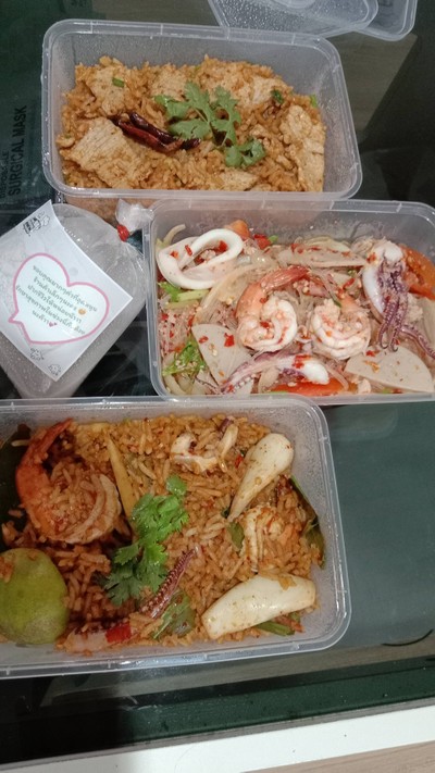 ข้าวผัดต้มยำ
