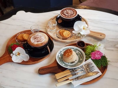 Fiore Galleria Flower Cafe