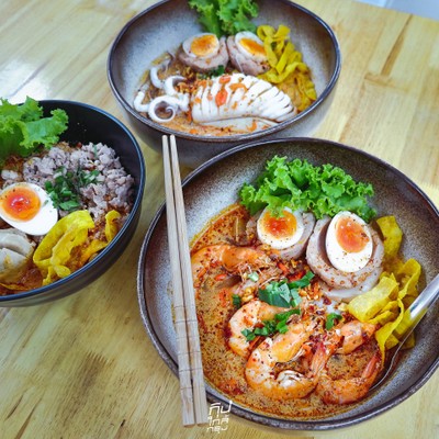 เตี๋ยวต้มยำจัมโบ้ เจ๊.ขวัญ