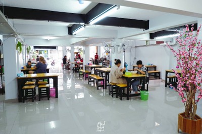 เตี๋ยวต้มยำจัมโบ้ เจ๊.ขวัญ