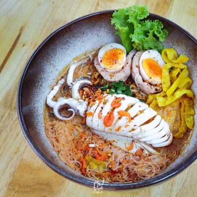 เตี๋ยวต้มยำจัมโบ้ เจ๊.ขวัญ