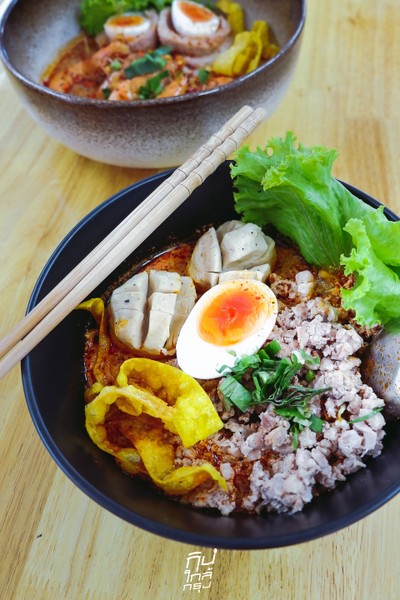 เตี๋ยวต้มยำจัมโบ้ เจ๊.ขวัญ