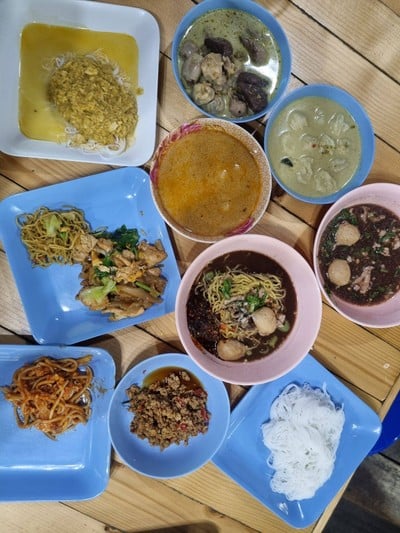 บ้านขนมจีนบุฟเฟ่ต์ @ ศรีราชา